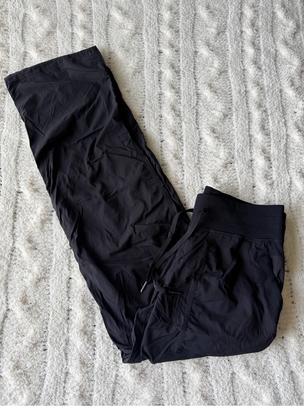 Lululemon Dance studio pants black joggers running athletic size 8